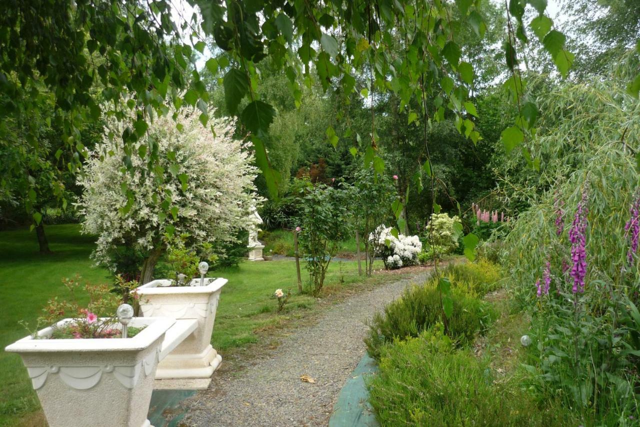 Gite Le Clos De See Cherence-le-Roussel Exterior photo
